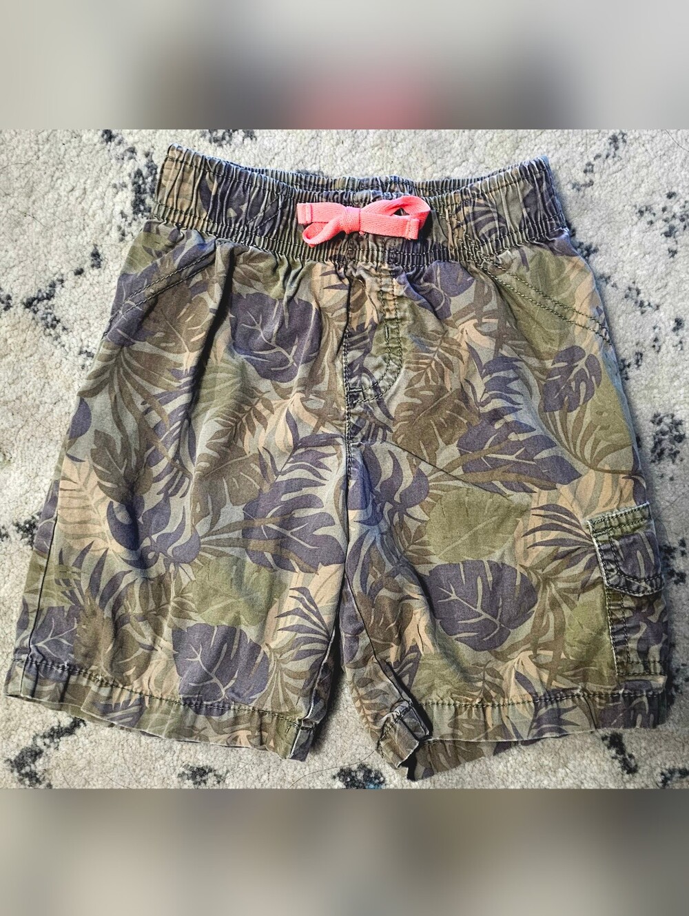 Carter's Olive Green and Tan Leaf Print Cargo Shorts with Pink Drawstring 4T